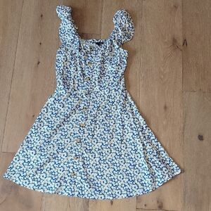 BCX Blue Dress With White Floral Daisies. Size Medium